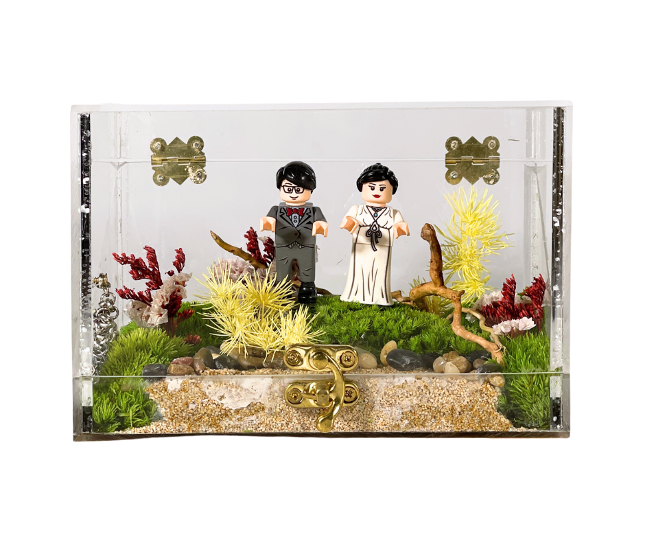 Customized Wedding Ring Box with Preserved Moss
