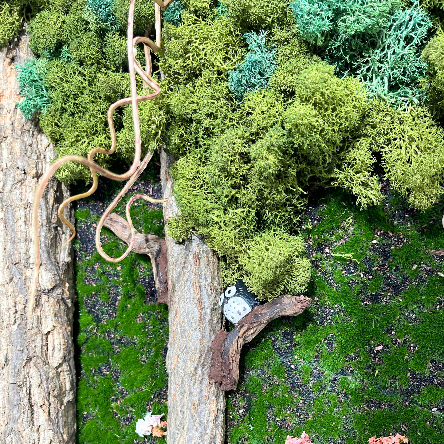 Preserved Moss Frame 60CM